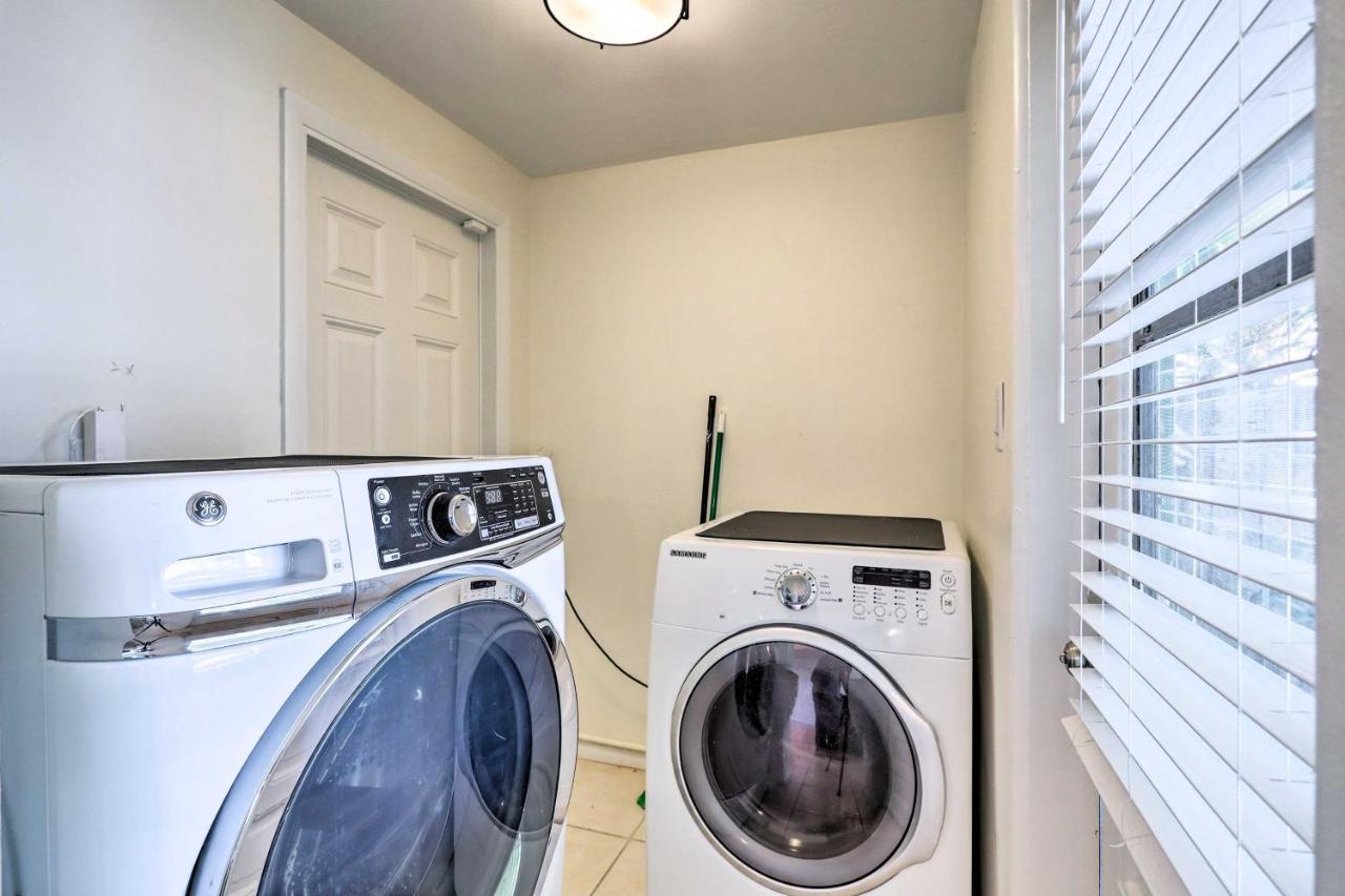 Cute And Cozy Florida Duplex Walk To Beaches! Cocoa Beach Extérieur photo