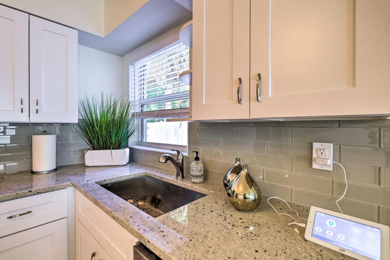Cute And Cozy Florida Duplex Walk To Beaches! Cocoa Beach Extérieur photo